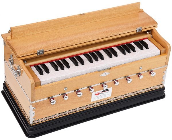 Harmonium Pro Grade By Kaayna Musicals, 9 Stops- 5 Main, 4 Drone, 3½ Octaves, Teak Colour, Coupler, Gig Bag - 440 Hz. Best for Yoga, Bhajan, Kirtan, Shruti, Mantra, Meditation, Chant, Vocal - Image 6