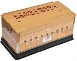 OM Harmonium Pro Grade By Kaayna Musicals, 9 Stops- 5 Main, 4 Drone, 3½ Octaves, Teak Colour, Coupler, Gig Bag - 440 Hz. Best for Yoga, Bhajan, Kirtan, Shruti, Mantra, Meditation, Chant, Vocal - Image 3