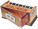 OM Harmonium Pro Grade By Kaayna Musicals, 9 Stops- 5 Main, 4 Drone, 3½ Octaves, Teak Colour, Coupler, Gig Bag - 440 Hz. Best for Yoga, Bhajan, Kirtan, Shruti, Mantra, Meditation, Chant, Vocal - Image 11