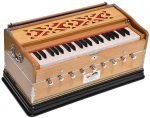 Harmonium Pro Grade By Kaayna Musicals, 9 Stops- 5 Main, 4 Drone, 3½ Octaves, Teak Colour, Coupler, Gig Bag - 440 Hz. Best for Yoga, Bhajan, Kirtan, Shruti, Mantra, Meditation, Chant, Vocal - Image 5