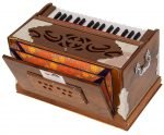 Teak Wood Harmonium Mini Magic By Kaayna Musicals, 4 Stop- 2 Main & 2 Drone, 2¾ Octave, Teak Colour, Gig Bag , Bass/Male- 440 Hz, Best for Yoga, Bhajan, Kirtan, Shruti, Mantra, Meditation, Chant, Vocal - Image 11