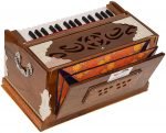 Teak Wood Harmonium Mini Magic By Kaayna Musicals, 4 Stop- 2 Main & 2 Drone, 2¾ Octave, Teak Colour, Gig Bag , Bass/Male- 440 Hz, Best for Yoga, Bhajan, Kirtan, Shruti, Mantra, Meditation, Chant, Vocal - Image 2