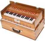 Teak Wood Safri Harmonium- 3½ Octave By Kaayna Musicals-Portable, Traveler, Baja, 9 Stops- 4 Drone, Bass/Male Reeds, Gig Bag, Tuning: 440Hz, For Yoga, Bhajan, Kirtan, Mantra, Vocal - Image 6
