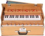 Safri Harmonium- 3½ Octave By Kaayna Musicals-Portable, Traveler, Baja, 9 Stops- 4 Drone, Bass/Male Reeds, Teak Color, Gig Bag, Tuning: 440Hz, For Yoga, Bhajan, Kirtan, Mantra, Vocal - Image 4