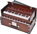 OM Safri Harmonium- 3½ Octave By Kaayna Musicals-Portable, Traveler, Baja, 9 Stops- 4 Drone, Bass/Male Reeds, Walnut Color, Gig Bag, Tuning: 440Hz, For Yoga, Bhajan, Kirtan, Mantra, Vocal - Image 6