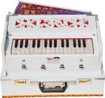 OM Mini Traveler Harmonium- 2¾ Octave By Kaayna Musicals-Portable, Baja, 4 Stops (2 Drone), Two Set Reed- Bass/Male, White Colour, Gig Bag, Tuning: 440 Hz, For Yoga, Bhajan, Kirtan, Mantra, Vocal - Image 4