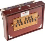 Shruti Box Total Wood- Eco Model- Size (16″ X 12″ X 3″) Inches – 440 Hz, Gig Bag, Cherry Colour– C To C Lower Tone Reeds, Surpeti, Yoga, Bhajan, Kirtan, Mantra, Raga, Drone, Chant, Vocal - Image 9