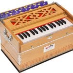 Harmonium Mini Magic By Kaayna Musicals, No Stop- 2¾ Octaves, Teak Colour, Gig Bag, Bass/Male- 440 Hz, For Yoga, Bhajan, Kirtan, Shruti, Mantra, Meditation, Chant, Vocal