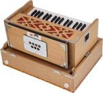 Mini Traveler Harmonium Melamyne Matte Finish By Kaayna Musicals- 4 Stop- 2 Main & 2 Drone, 2¾ Octaves, Teak Colour, Gig Bag , Bass/Male- 440 Hz, For Yoga, Bhajan, Kirtan, Shruti, Mantra, Meditation, Chant, Vocal - Image 13