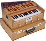 OM Mini Traveler Harmonium By Kaayna Musicals, Melamyne Matte Finish- 4 Stop- 2 Main & 2 Drone, 2¾ Octave, Teak Colour, Gig Bag , Bass/Male- 440 Hz, For Yoga, Bhajan, Kirtan, Shruti, Mantra, Meditation, Chant, Vocal