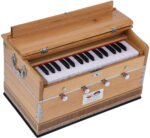 Harmonium Mini Magic By Kaayna Musicals, 4 Stop- 2 Main & 2 Drone, 2¾ Octave, Teak Colour, Gig Bag , Bass/Male- 440 Hz, For Yoga, Bhajan, Kirtan, Shruti, Mantra, Meditation, Chant, Vocal - Image 4
