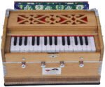 Harmonium Mini Magic By Kaayna Musicals, 4 Stop- 2 Main & 2 Drone, 2¾ Octave, Teak Colour, Gig Bag , Bass/Male- 440 Hz, For Yoga, Bhajan, Kirtan, Shruti, Mantra, Meditation, Chant, Vocal - Image 6