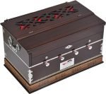 Harmonium Mini Magic By Kaayna Musicals, 4 Stop- 2 Main & 2 Drone, 2¾ Octave, Mahogany Colour, Gig Bag , Bass/Male- 440 Hz, Best for Yoga, Bhajan, Kirtan, Shruti, Mantra, Meditation, Chant, Vocal - Image 3