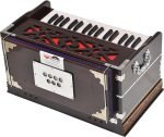 Harmonium Mini Magic By Kaayna Musicals, 4 Stop- 2 Main & 2 Drone, 2¾ Octave, Mahogany Colour, Gig Bag , Bass/Male- 440 Hz, Best for Yoga, Bhajan, Kirtan, Shruti, Mantra, Meditation, Chant, Vocal - Image 10