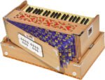 OM Traveler Harmonium Melamyne Matte Finish By Kaayna Musicals- 9 Stops- 5 Main & 4 Drones, 3½ Octaves, Coupler,  Teak Colour, Carry Bag , Bass/Male- 440 Hz, For Yoga, Bhajan, Kirtan, Shruti, Mantra, Meditation, Chant, Vocal - Image 10