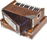 Teak Wood Mini Traveler Harmonium By Kaayna Musicals- 5 Stop- 2 Main & 3 Drone, 2¾ Octave, Natural Colour, Carry Bag , Bass/Male- 440 Hz, For Yoga, Bhajan, Kirtan, Shruti, Mantra, Meditation, Chant, Vocal - Image 9