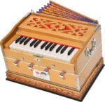 Harmonium Mini By Kaayna Musicals, 4 Stop- 27 Keys, 2¼ Octave, Teak Colour, Carry Bag , Bass/Male- 440 Hz, For Yoga, Bhajan, Kirtan, Shruti, Mantra, Meditation, Chant, Vocal - Image 8