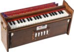 Harmonium Dulcetina With Five Drone- Teak Wood By Kaayna Musicals, Compact Size, Easy to Carry, 3½ Octaves, Natural Wood Colour, Gig Bag, Bass & Male Reed- 440 Hz, Suitable for Yoga, Bhajan, Kirtan, Shruti, Mantra, Chanting - Image 5