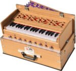Safri Harmonium- Teak Color- Melamyne Matte Finish- Portable, Traveler, Baja- 3¼ Octave, 9 Stops- 4 Drone, Two Set Reed- Bass/Male, Gig Bag, Tuning 440 Hz, For Yoga, Bhajan, Kirtan, Mantra, Vocal, Shruti - Image 6