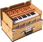OM Safri Harmonium- Teak Color- Melamyne Matte Finish- Portable, Traveler, Baja- 2¾ Octave, 4 Stops- 2 Drone, Two Set Reed- Bass/Male, Gig Bag, Tuning 440 Hz, For Yoga, Bhajan, Kirtan, Mantra, Vocal, Shruti - Image 5