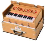 Safri Harmonium- Teak Color- Melamyne Matte Finish- Portable, Traveler, Baja- 2¾ Octave, 4 Stops- 2 Drone, Two Set Reed- Bass/Male, Gig Bag, Tuning 440 hz, For Yoga, Bhajan, Kirtan, Mantra, Vocal, Shruti - Image 8