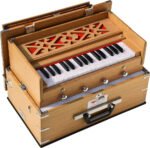 Safri Harmonium- Teak Color- Melamyne Matte Finish- Portable, Traveler, Baja- 2¾ Octave, 4 Stops- 2 Drone, Two Set Reed- Bass/Male, Gig Bag, Tuning 440 hz, For Yoga, Bhajan, Kirtan, Mantra, Vocal, Shruti - Image 4