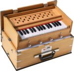 Safri Harmonium- Teak Color- Melamyne Matte Finish- Portable, Traveler, Baja- 2¾ Octave, 4 Stops- 2 Drone, Two Set Reed- Bass/Male, Gig Bag, Tuning 440 Hz, For Yoga, Bhajan, Kirtan, Mantra, Vocal, Shruti - Image 5