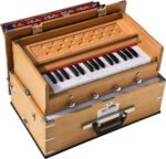 Safri Harmonium- Teak Color- Melamyne Matte Finish- Portable, Traveler, Baja- 2¾ Octave, 4 Stops- 2 Drone, Two Set Reed- Bass/Male, Gig Bag, Tuning 440 Hz, For Yoga, Bhajan, Kirtan, Mantra, Vocal, Shruti